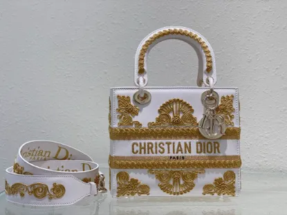Picture of Lady D-Lite Handbag Size: 24cm