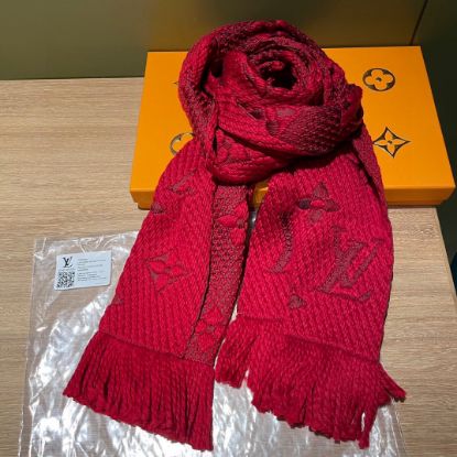 Picture of LV scarf