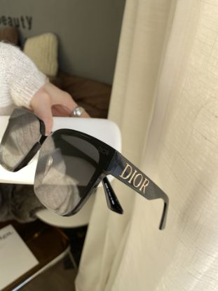 Picture of Dior   Sunglasses