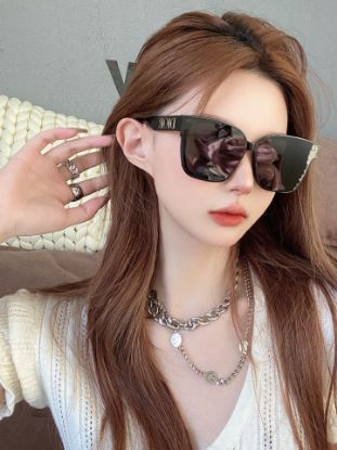 Picture of Dior   Sunglasses