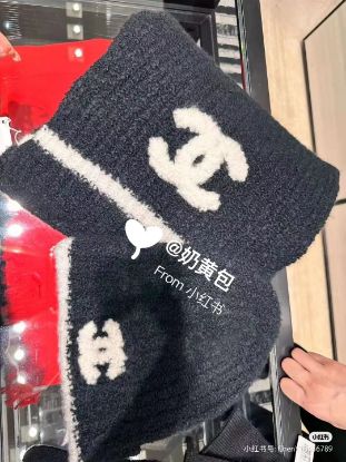 Picture of CHANEL scarf