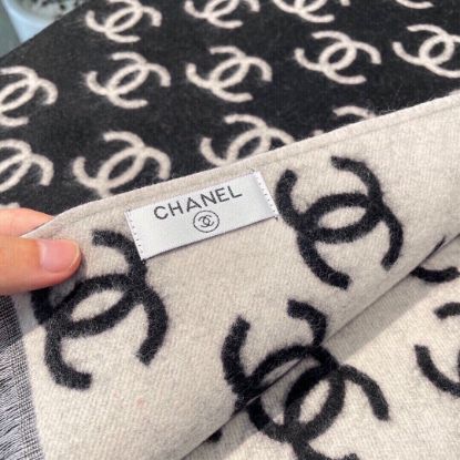 Picture of CHANEL scarf