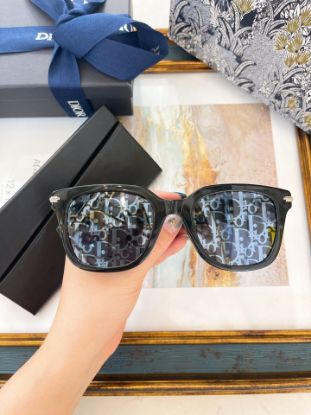 Picture of Dior   Sunglasses