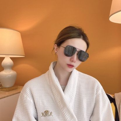 Picture of Dior   Sunglasses