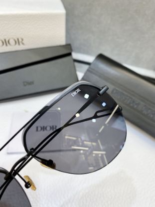 Picture of Dior   Sunglasses