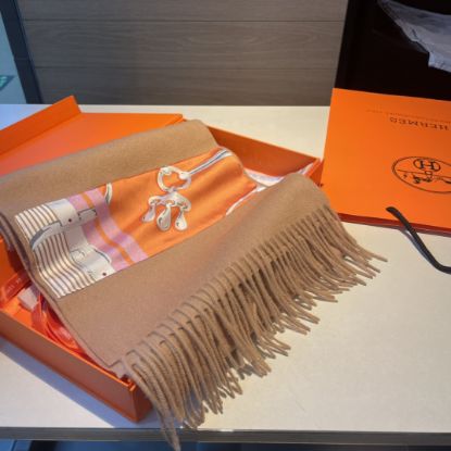 Picture of HERMES scarf