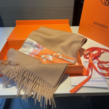 Picture of HERMES scarf